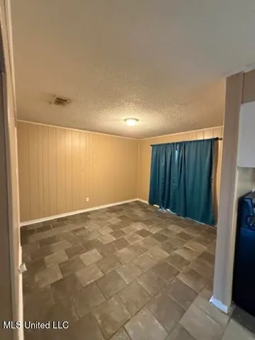 $1,350 | 320 Springdale Circle, D'Iberville, MS 39540