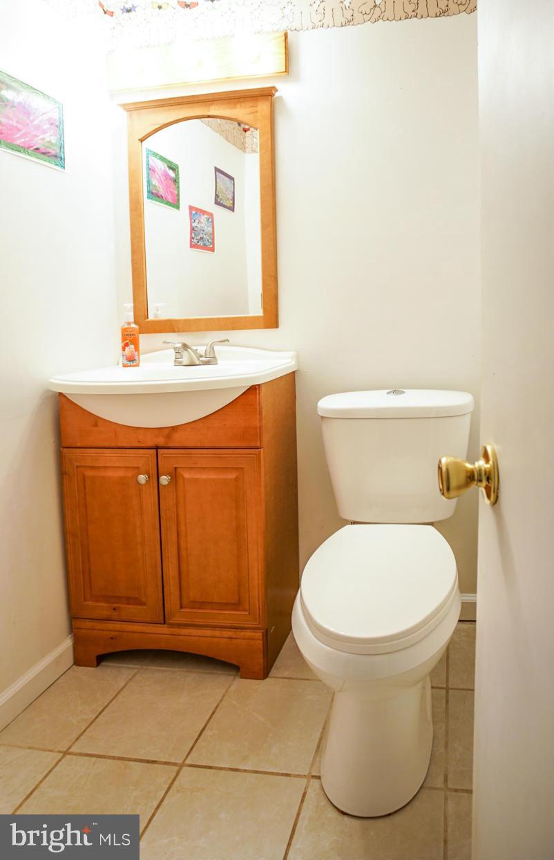 9502 Gunview Road Baltimore, MD 21236 - Photo 20 of 26 Bath