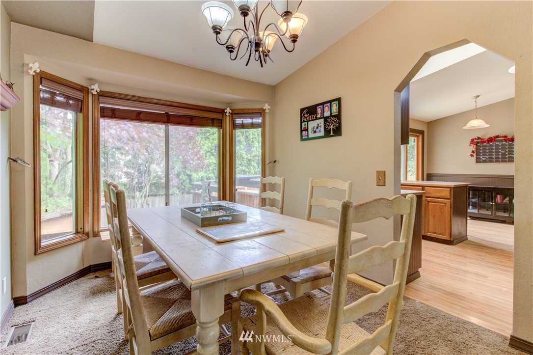 2515 168th Street Southeast Bothell, WA 98012 - Photo 8 of 25 Gallery Image 8