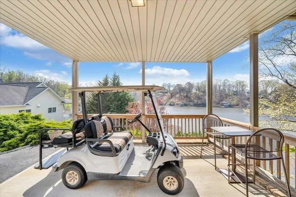$1,695,000 | 274 Village Lane, Moneta, VA 24121