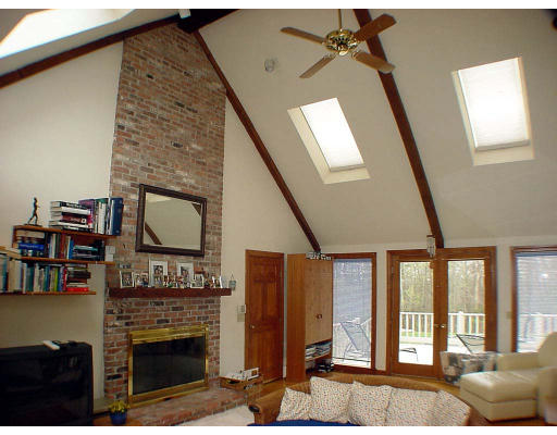 14 Woodstone Road Northborough, MA 01532 - Photo 3 of 7 Gallery Image 3
