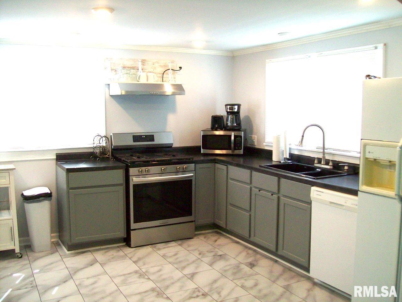 506 Alsey Smith Road Alsey, IL 62694 - Photo 10 of 31