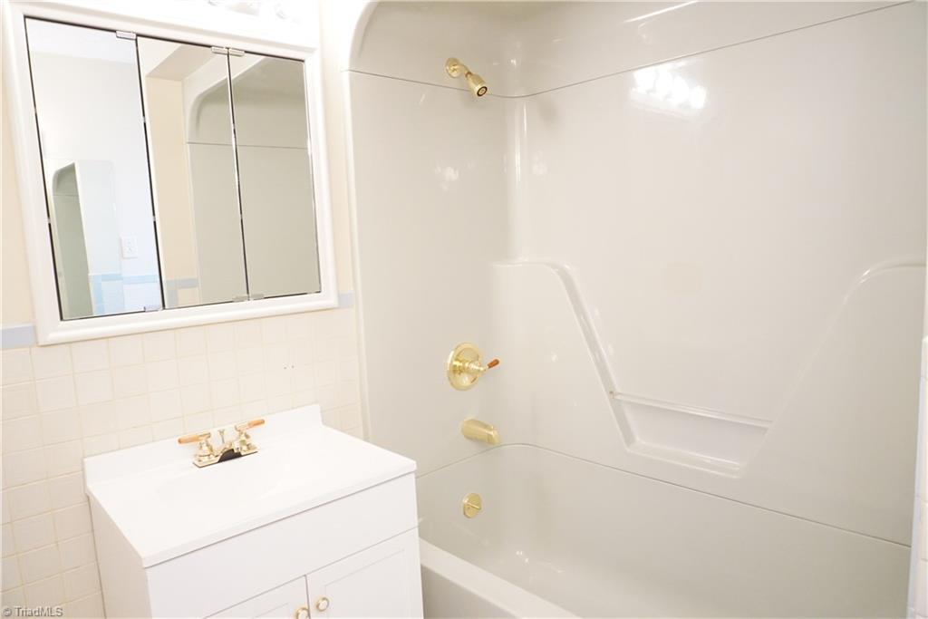 3553 Ebert Road Winston-Salem, NC 27127 - Photo 14 of 23 Gallery Image 14
