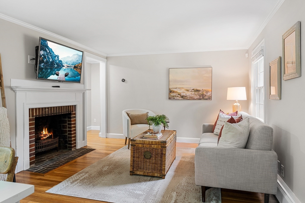165 Tahattawan Road Littleton, MA 01460 - Photo 10 of 42