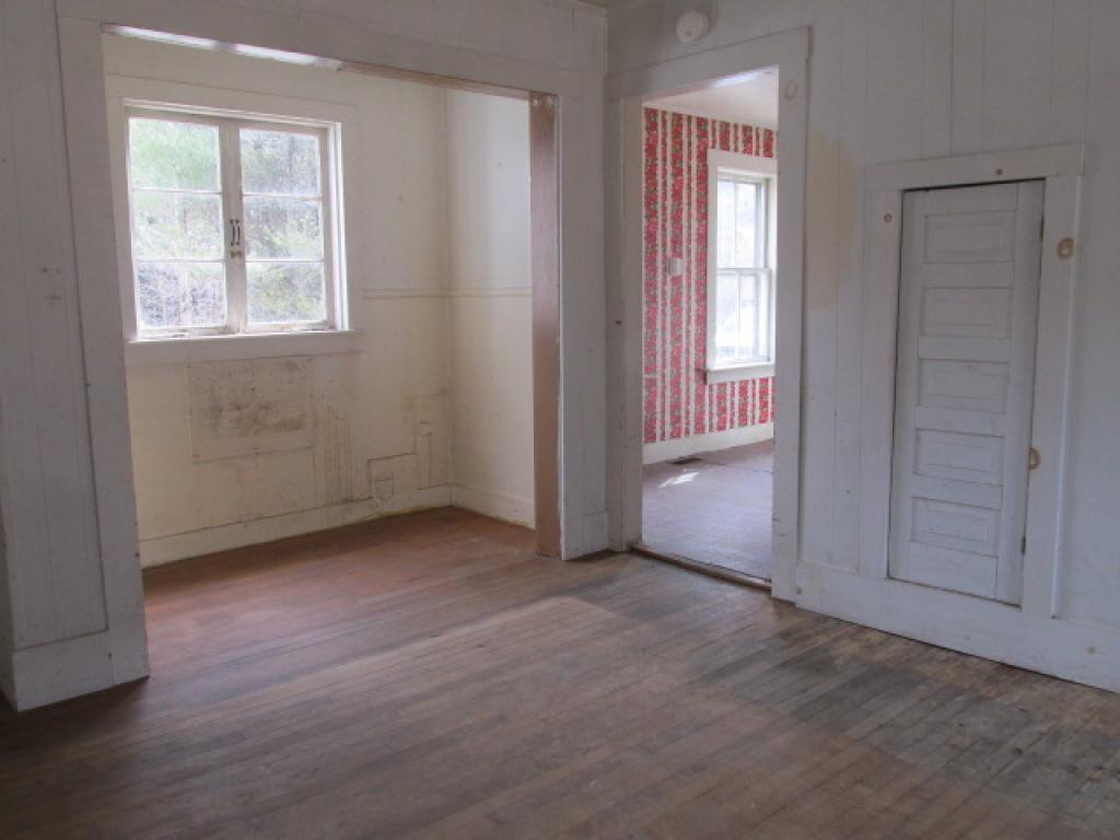 10647 S Road Woodstock, VT 05091 - Photo 8 of 15 Gallery Image 8