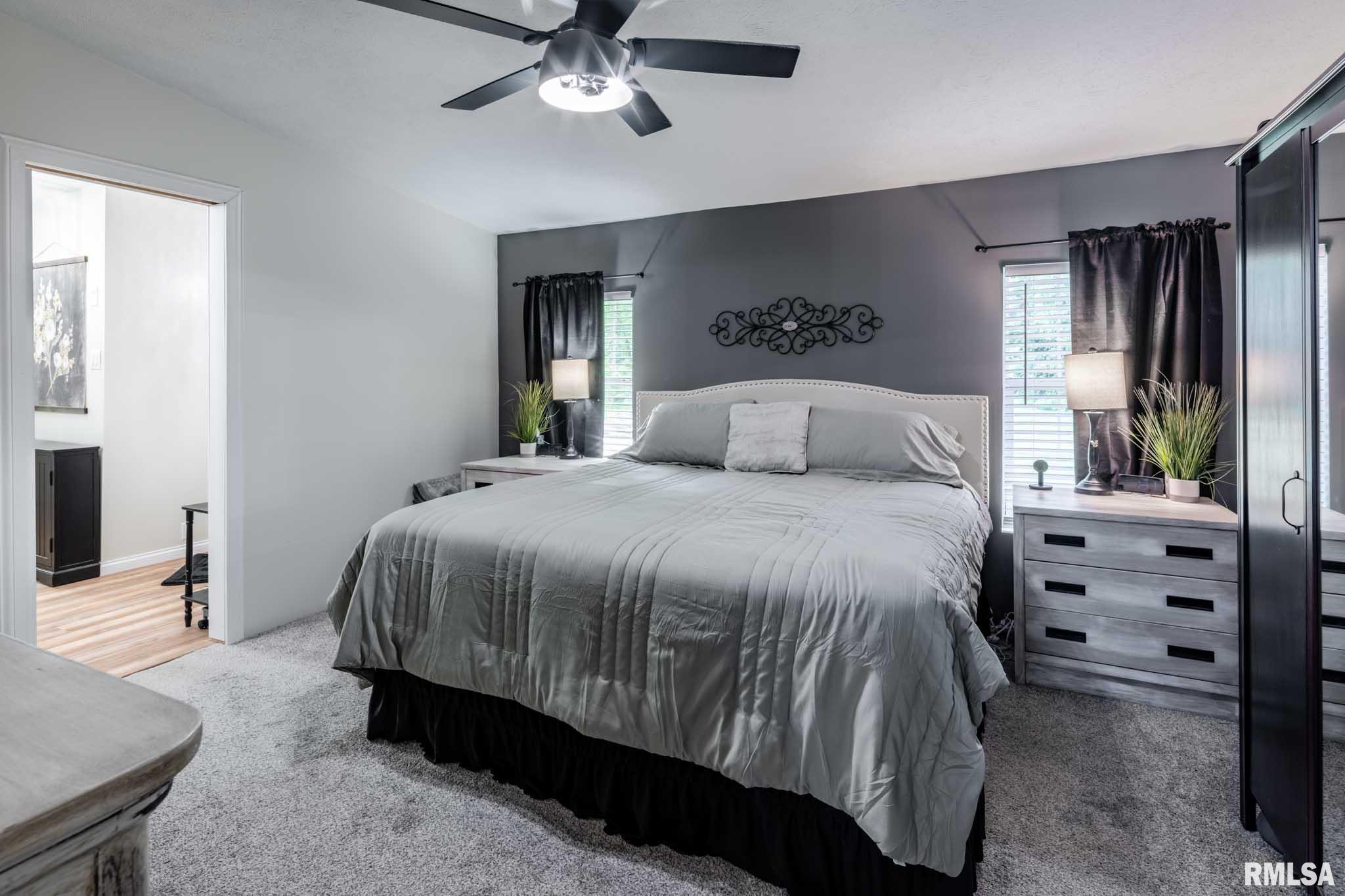 8873 Bennett Road Benton, IL 62812 - Photo 16 of 45