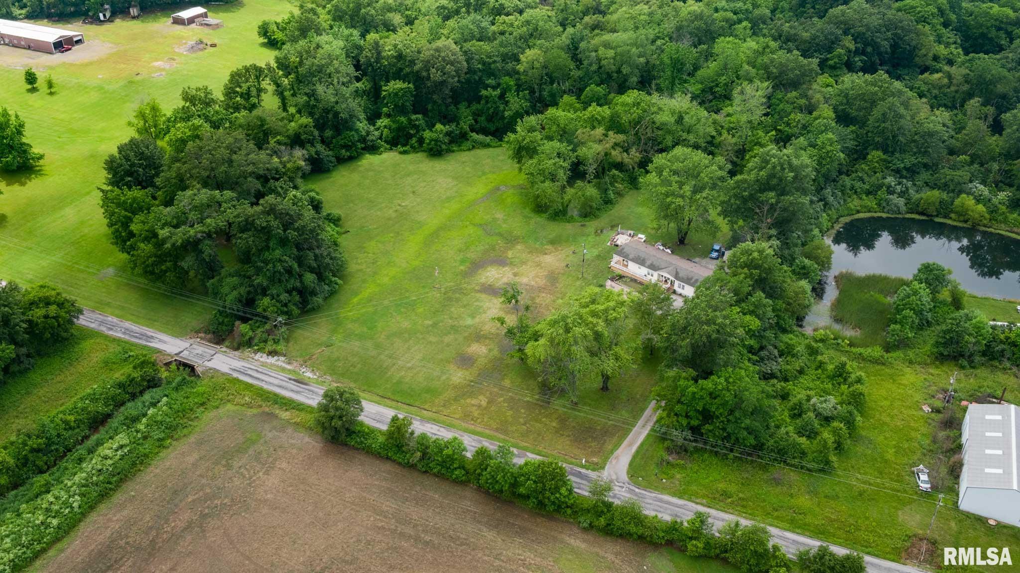 8873 Bennett Road Benton, IL 62812 - Photo 39 of 45