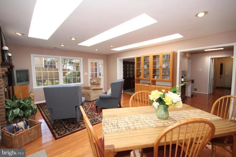 5631 Inverchapel Road Springfield, VA 22151 - Photo 21 of 30 a view of a dining room with furniture window and outside view