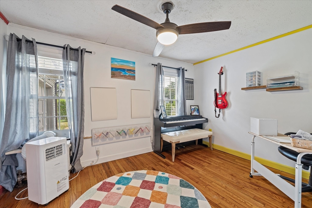 125 Fair Oak Road Springfield, MA 01128 - Photo 9 of 29 a living room with furniture and a wooden floor