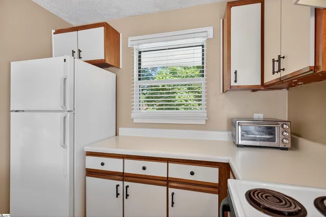 $160,000 | 2601 Duncan Chapel Road, Unit G301, Greenville, SC 29617