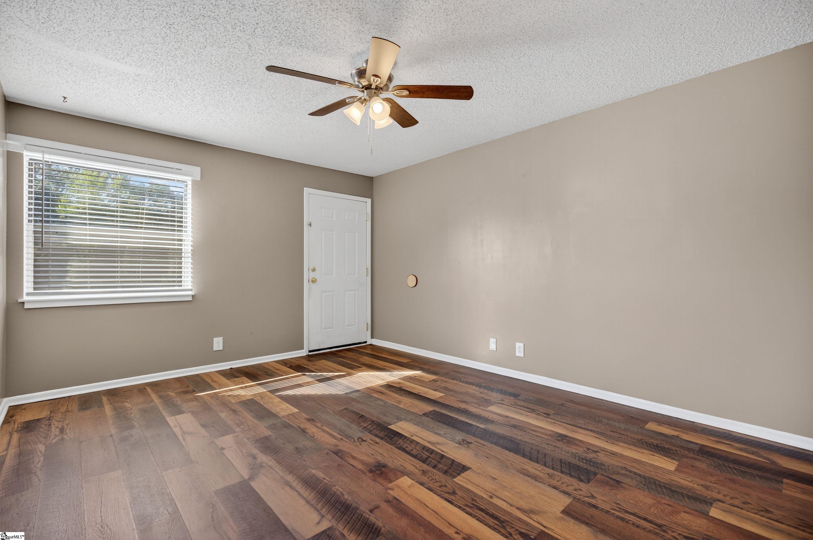 2601 Duncan Chapel Road, Unit G301 Greenville, SC 29617 - Photo 14 of 30