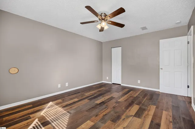 $160,000 | 2601 Duncan Chapel Road, Unit G301, Greenville, SC 29617