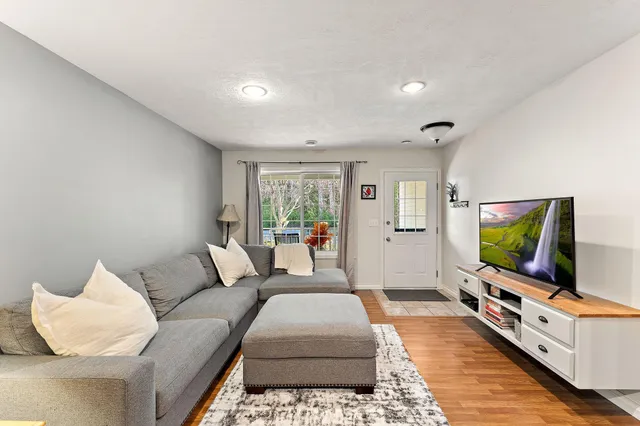 $237,500 | 13824 Flay Avenue North, Hugo, MN 55038