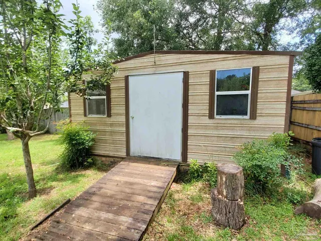 $2,000 | 5065 Copperfield Drive, Pace, FL 32571