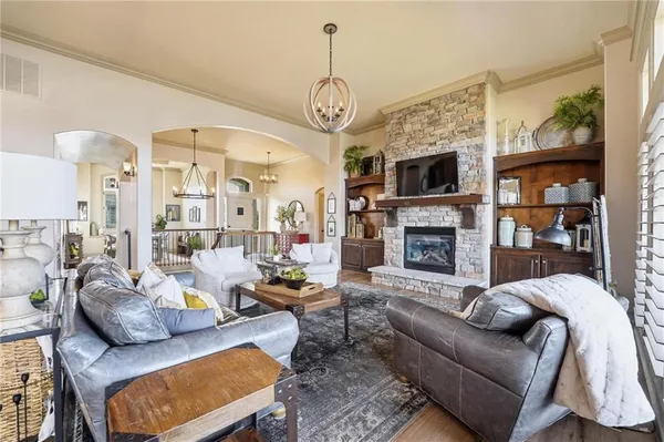 $975,000 | 15516 Stearns Street, Overland Park, KS 66221