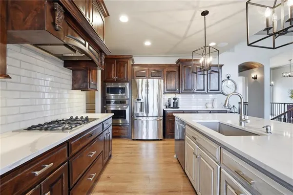 $975,000 | 15516 Stearns Street, Overland Park, KS 66221