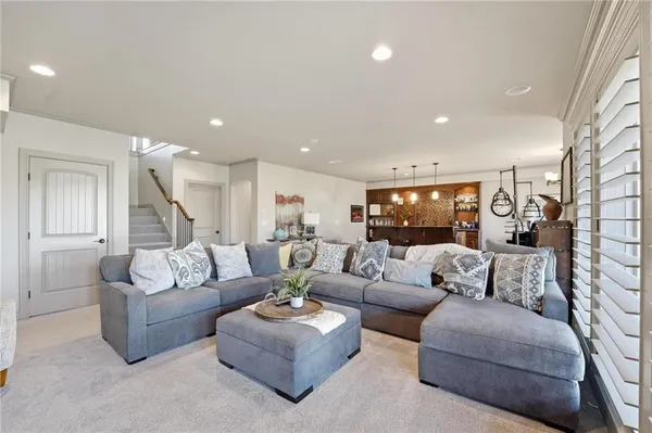 $975,000 | 15516 Stearns Street, Overland Park, KS 66221