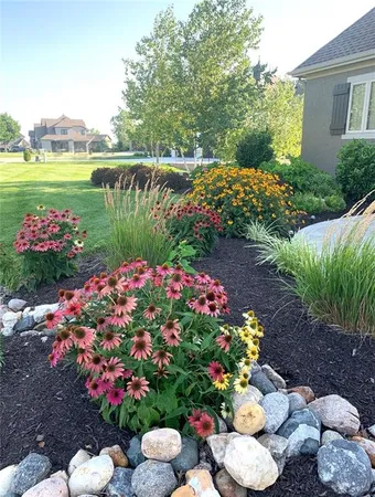 $975,000 | 15516 Stearns Street, Overland Park, KS 66221