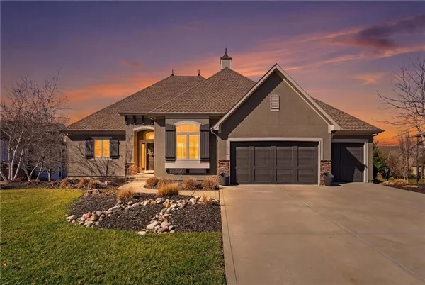 $975,000 | 15516 Stearns Street, Overland Park, KS 66221
