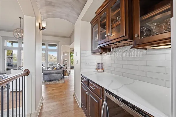 $975,000 | 15516 Stearns Street, Overland Park, KS 66221