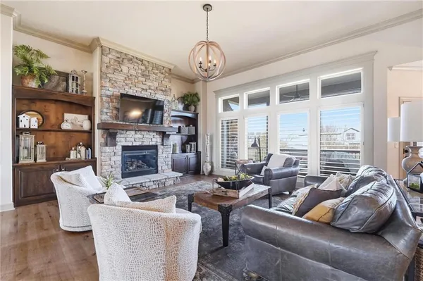 $975,000 | 15516 Stearns Street, Overland Park, KS 66221