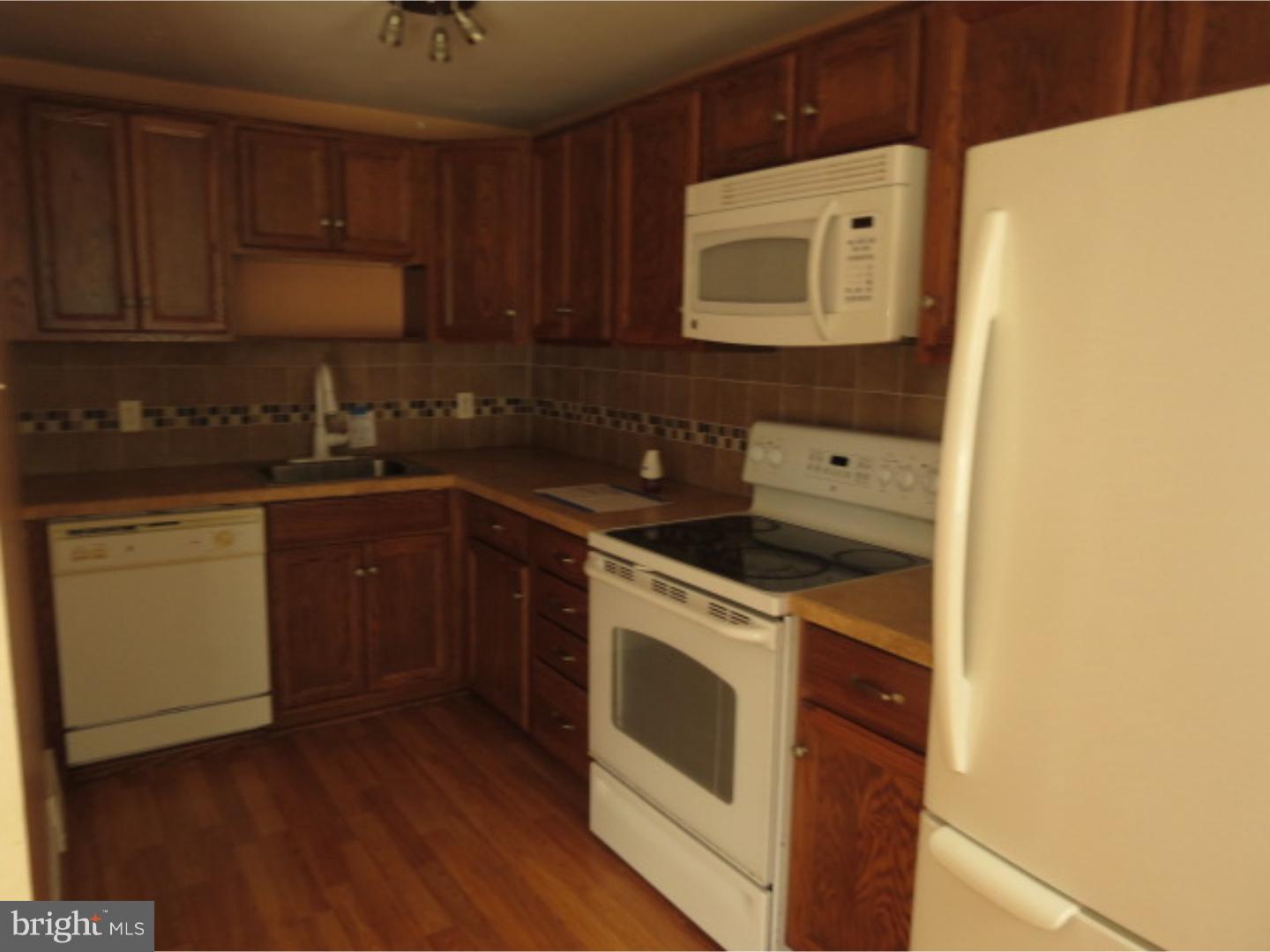 5346 Delmar Road Clifton Heights, PA 19018 - Photo 6 of 15 Gallery Image 6