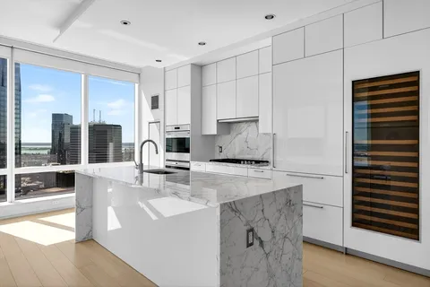 $3,700,000 | 1 Franklin Street, Unit 5105, Boston, MA 02110