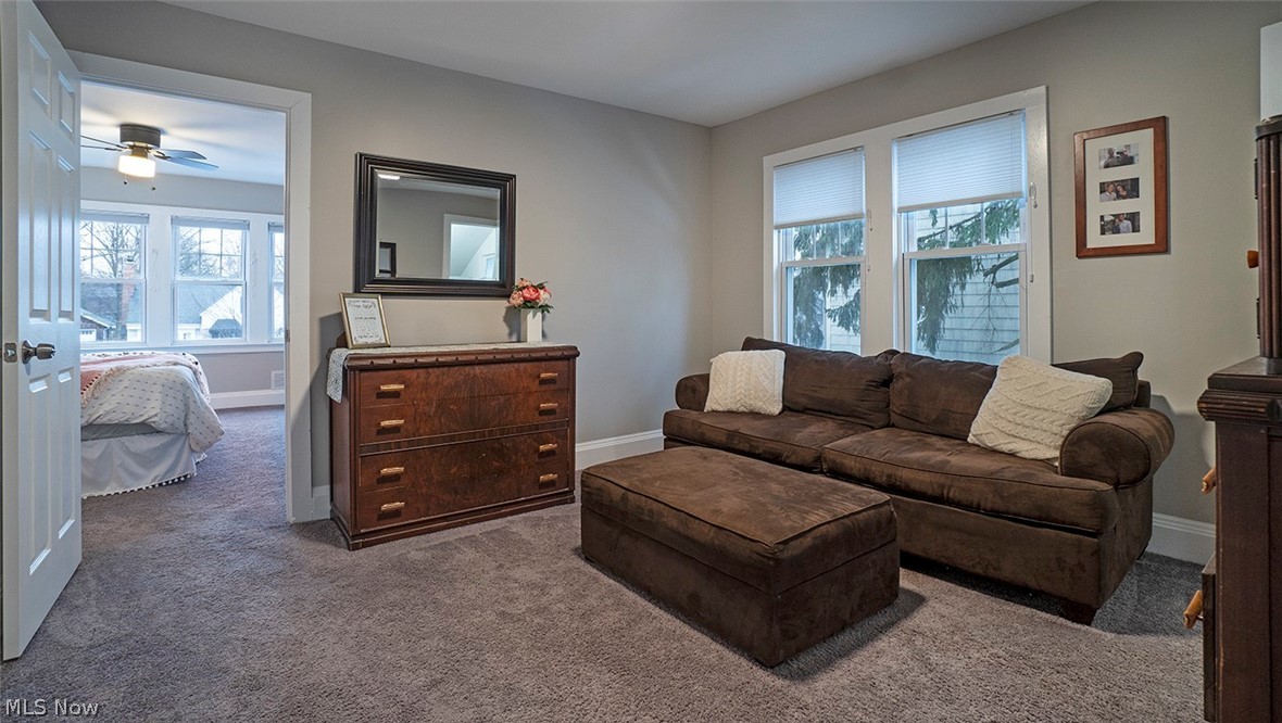 2578 Queenston Road Cleveland Heights, OH 44118 - Photo 21 of 27 Second Floor Sitting Room outside of the primary Bedroom