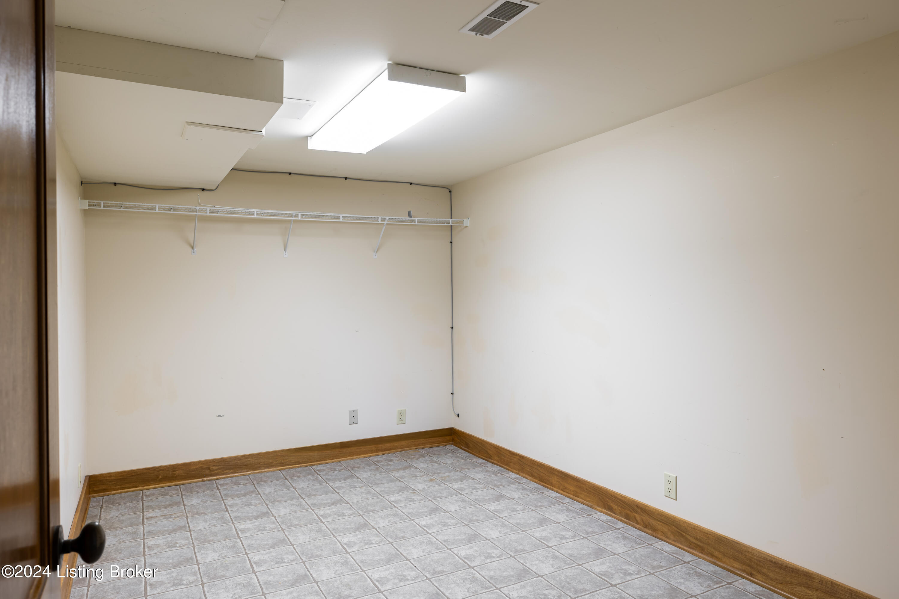 5908 Aiken Road Louisville, KY 40245 - Photo 54 of 86 Lower Level Room -other