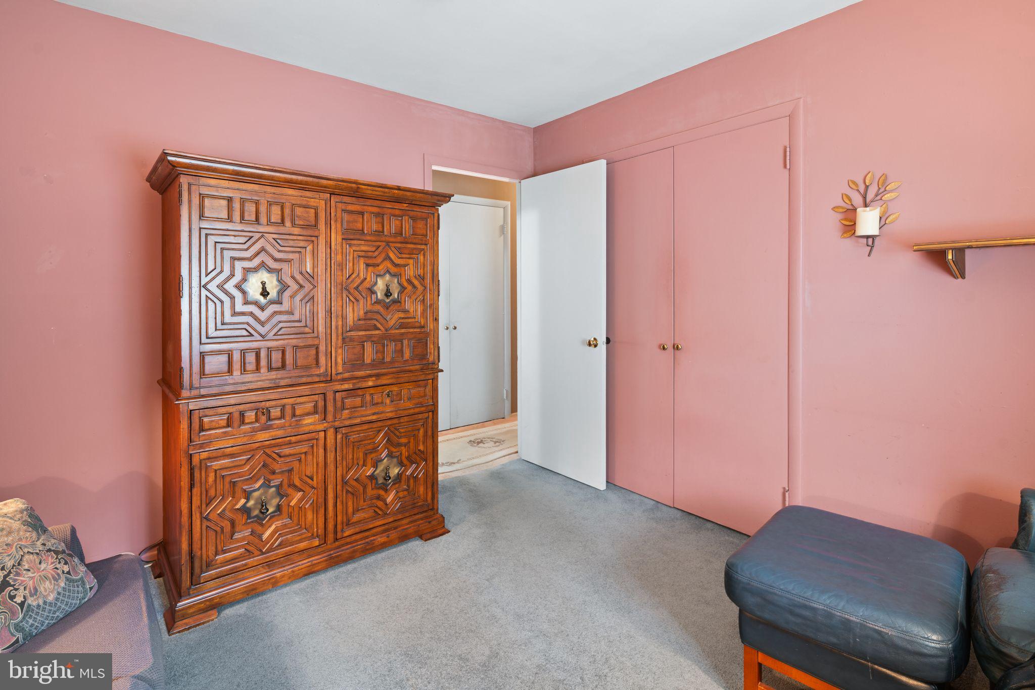 2607 Red Oak Circle Springfield, PA 19064 - Photo 17 of 19 Gallery Image 17
