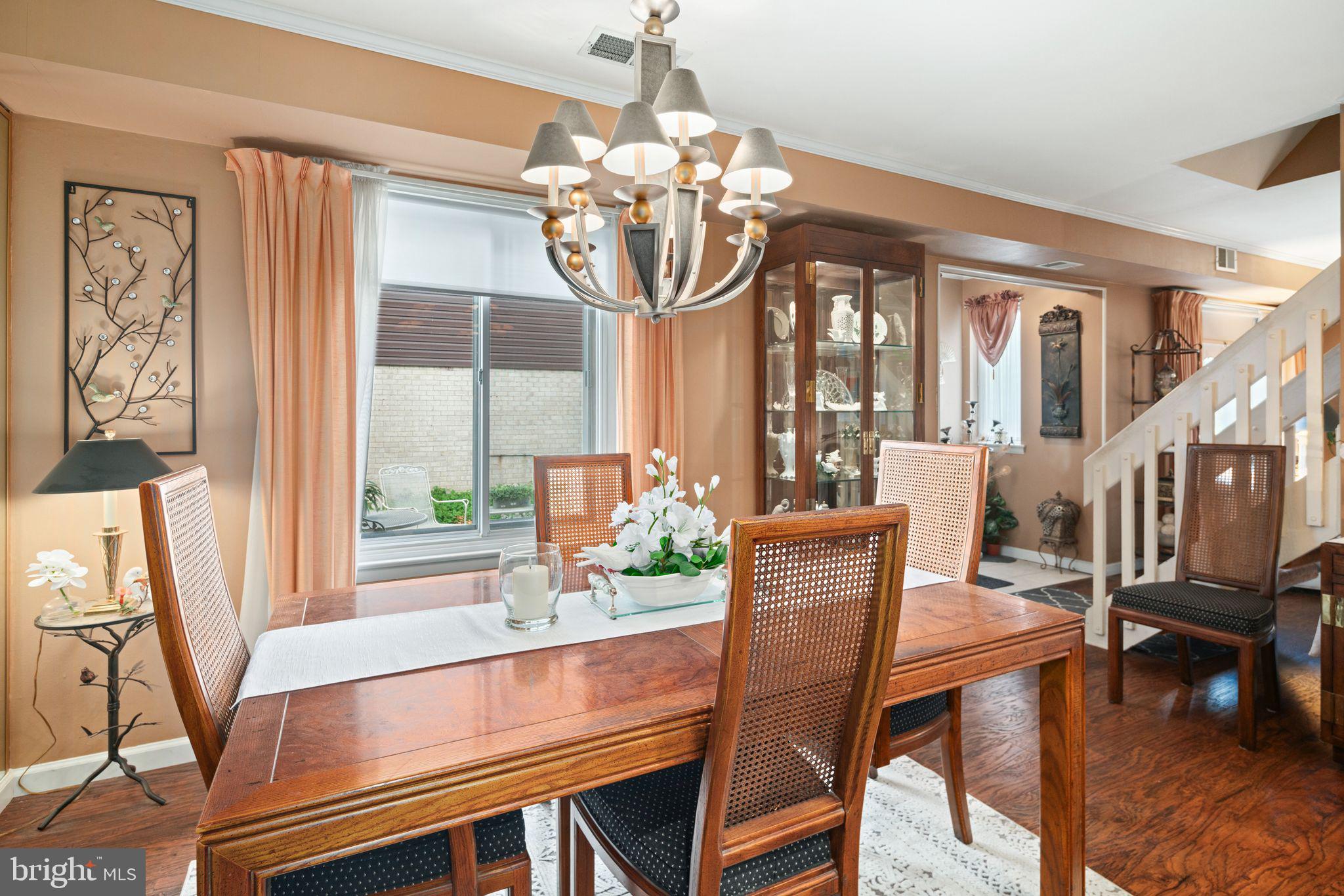 2607 Red Oak Circle Springfield, PA 19064 - Photo 9 of 19 Gallery Image 9