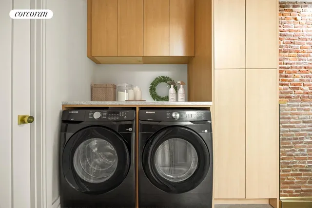 $2,250,000 | 242 Albany Avenue | Crown Heights