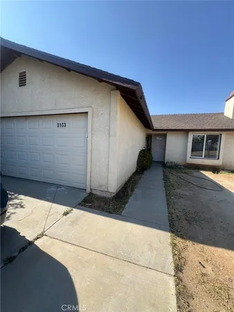 $2,695 | 3133 Heather Avenue, Palmdale, CA 93550