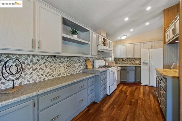 $99,000 | 18717 Mill Villa Road, Unit 414, Jamestown, CA 95327