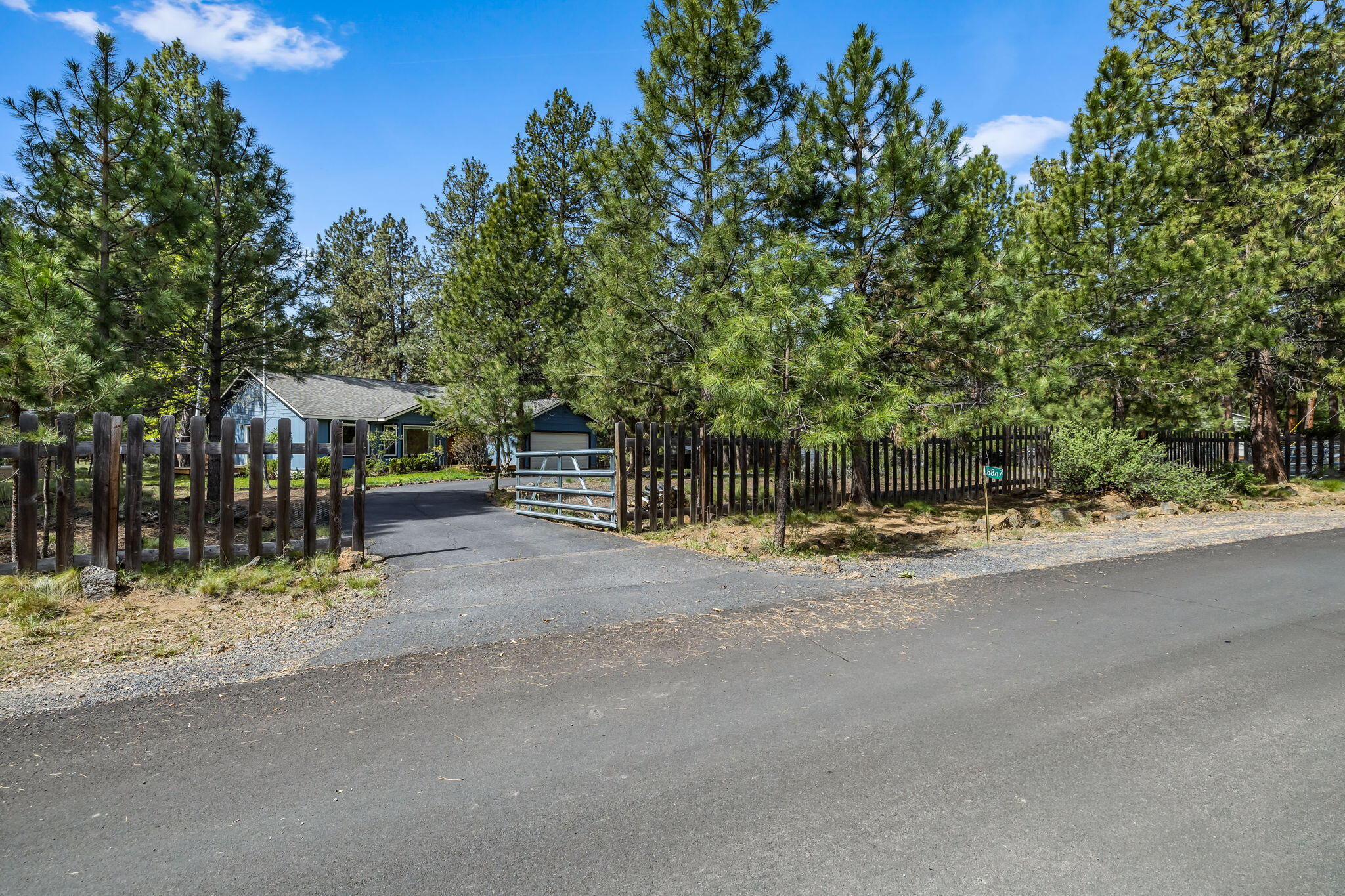 18887 Choctaw Road Bend, OR 97702 - Photo 15 of 38 View from the front road