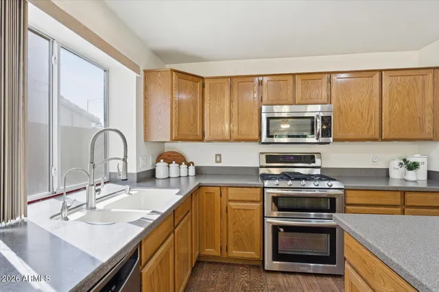 $525,000 | 20413 North 97th Avenue, Peoria, AZ 85382