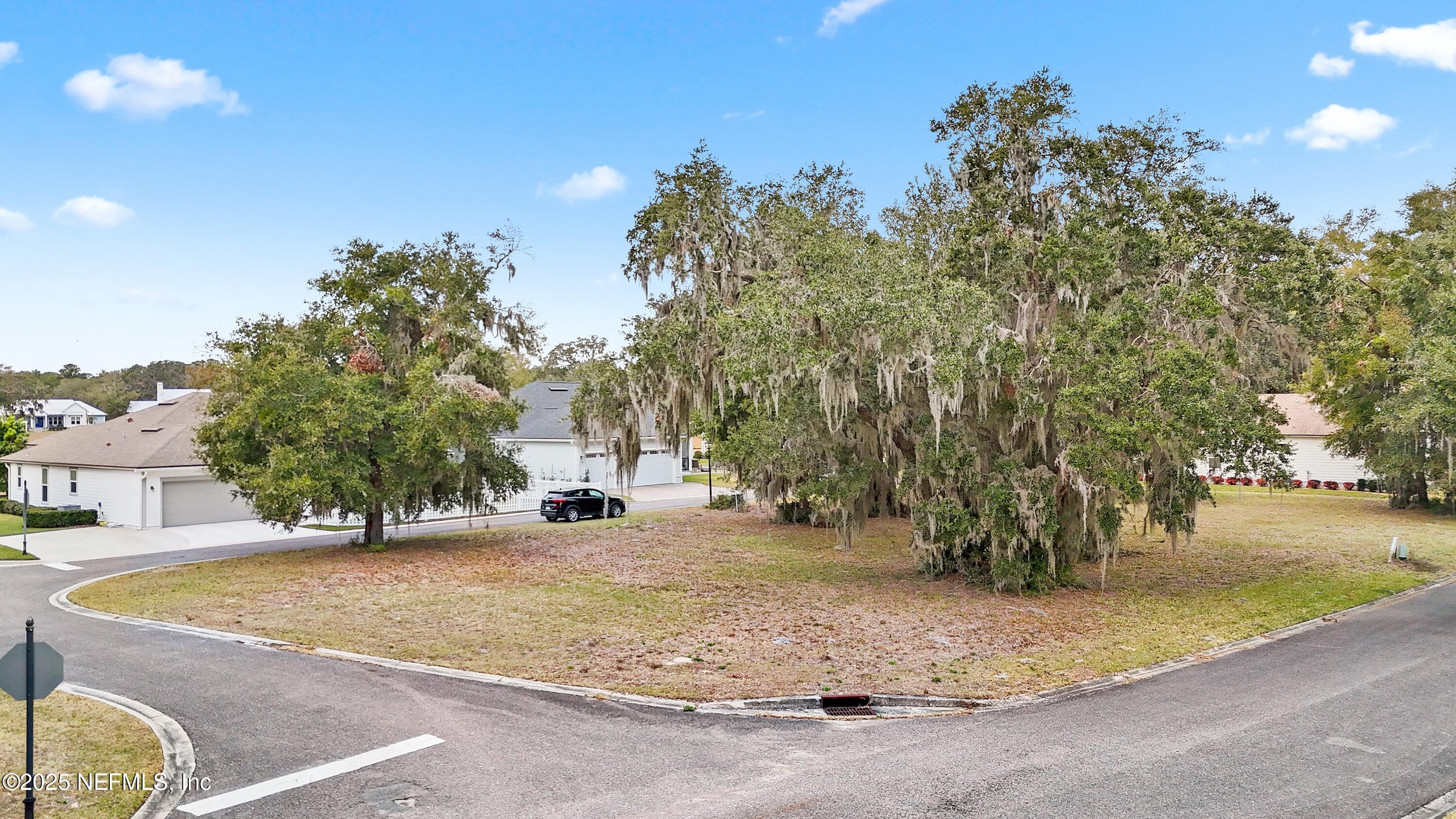 29041 Grandview Manor Yulee, FL 32097 - Photo 13 of 21 005_29041-Grandview-Manor-Yulee-FL-USA