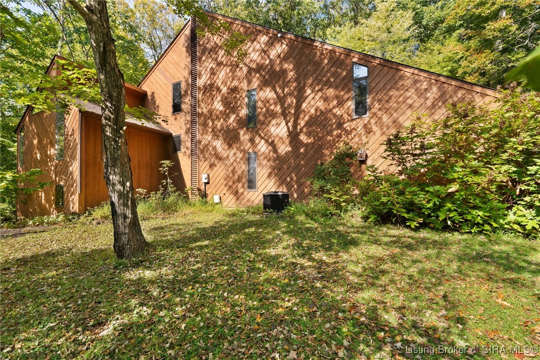 17820 Dow Knob Road Borden, IN 47106 - Photo 4 of 95