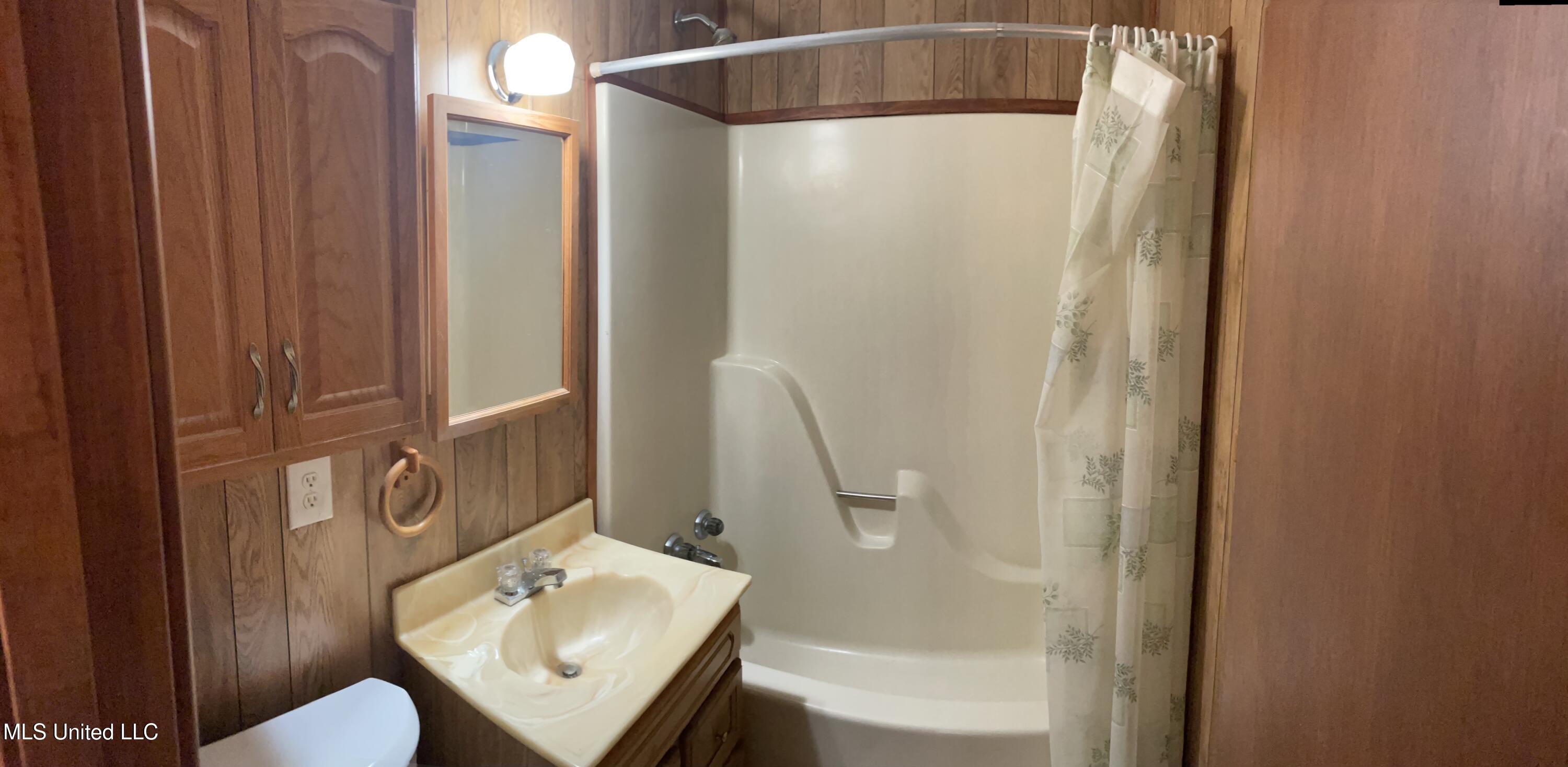 2403 9th Street Pascagoula, MS 39567 - Photo 24 of 24 IMG_8778