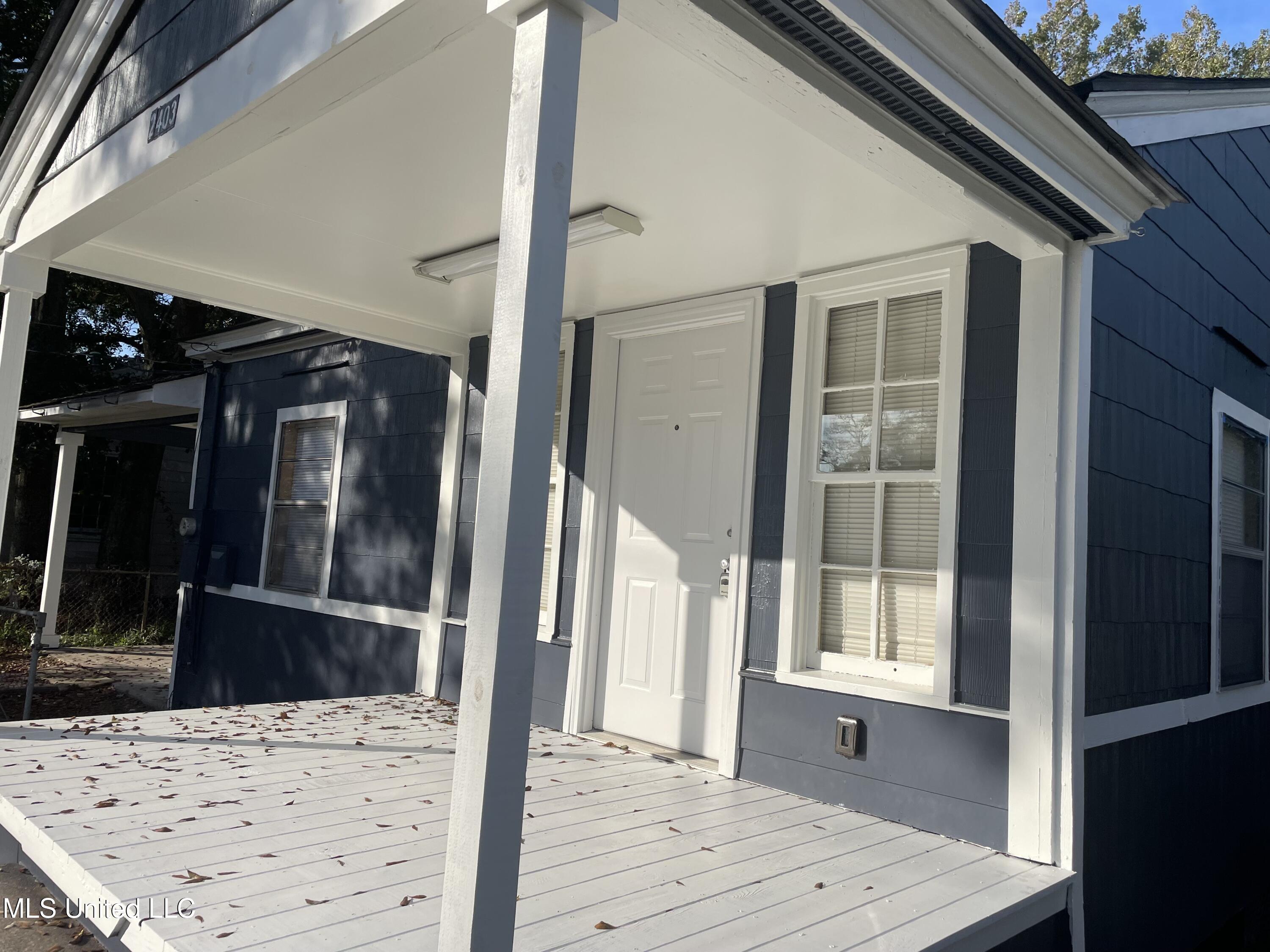 2403 9th Street Pascagoula, MS 39567 - Photo 4 of 24 IMG_8763