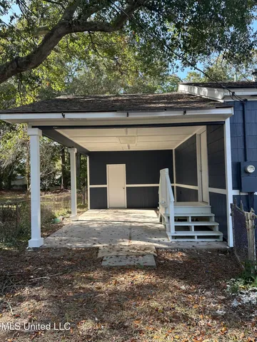 $1,350 | 2403 9th Street, Pascagoula, MS 39567