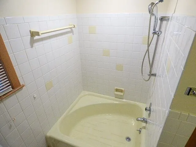 $275,000 | 814 E Club, Beloit, WI 53511