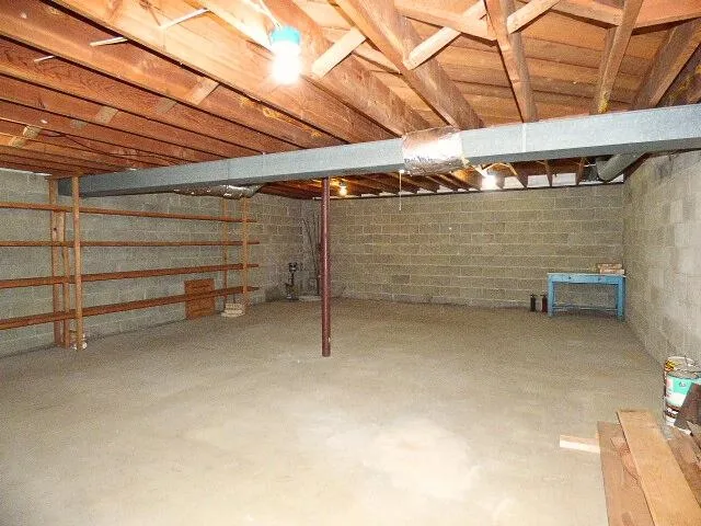 $275,000 | 814 E Club, Beloit, WI 53511