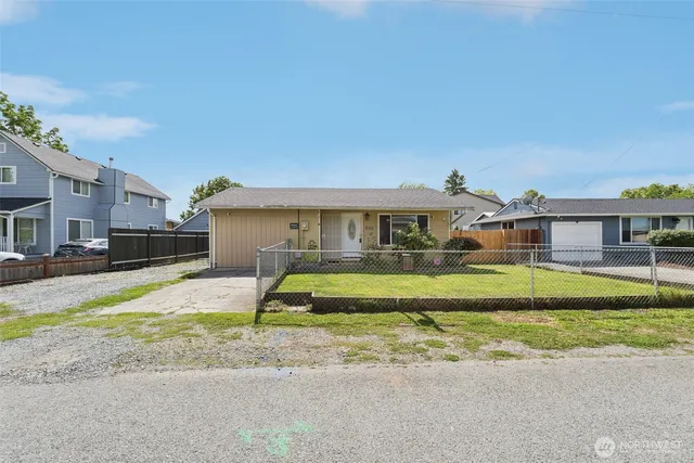 $399,000 | 506 Deeded Street, Orting, WA 98360