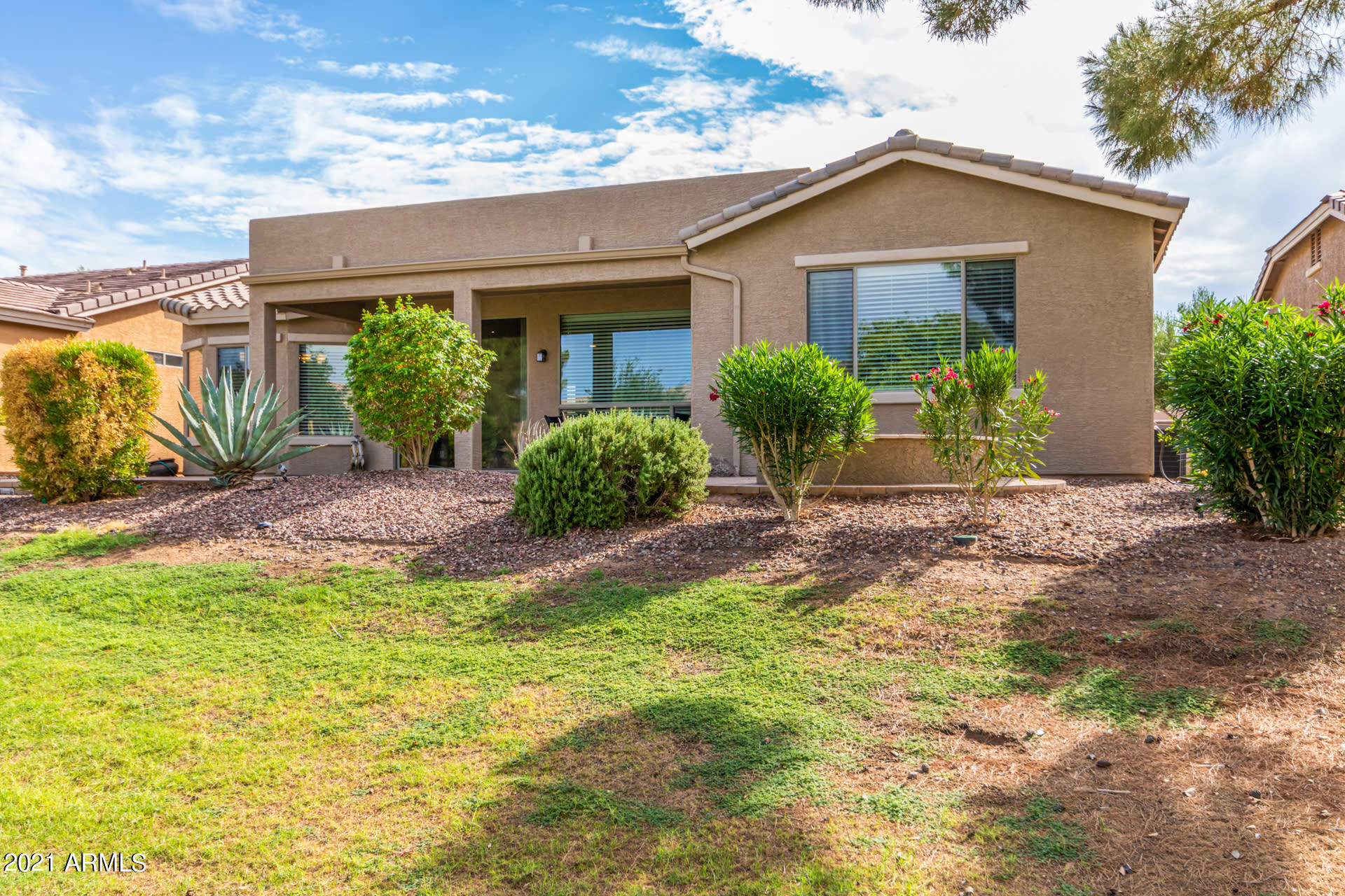 20235 North Riverbank Road Maricopa, AZ 85138 - Photo 10 of 31 Listing_726730_Photo_10
