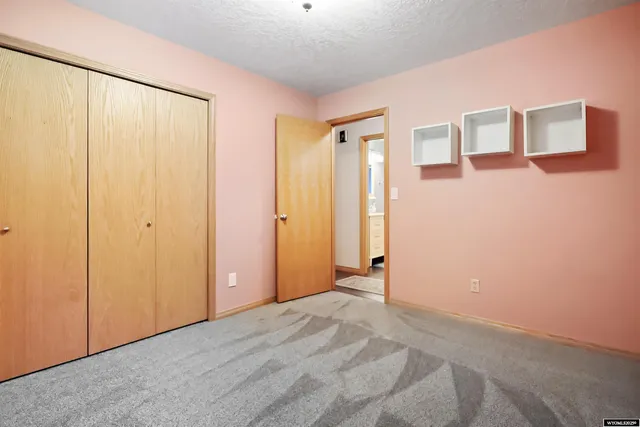 $485,000 | 307 Herschler Avenue, Evanston, WY 82930