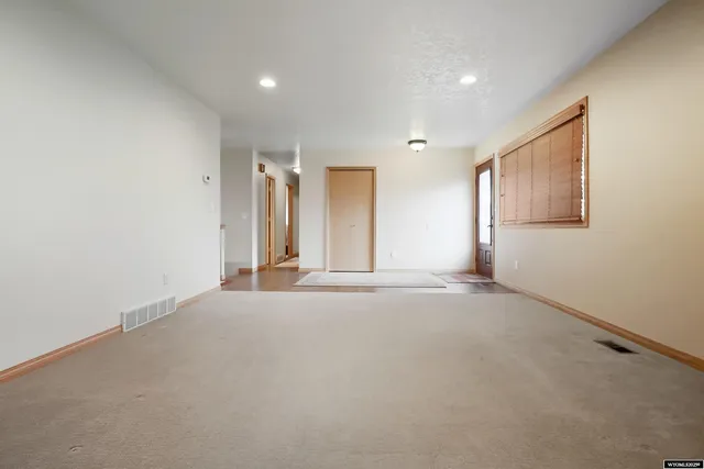 $485,000 | 307 Herschler Avenue, Evanston, WY 82930