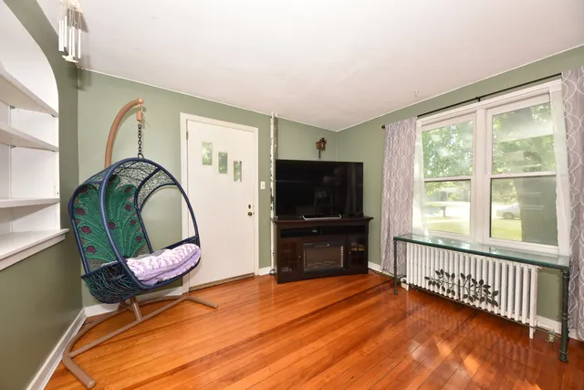 $274,900 | 825 Wisconsin Street, Adell, WI 53001