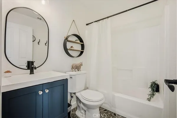 $3,100 | 8325 Beaver Avenue, Phelan, CA 92371