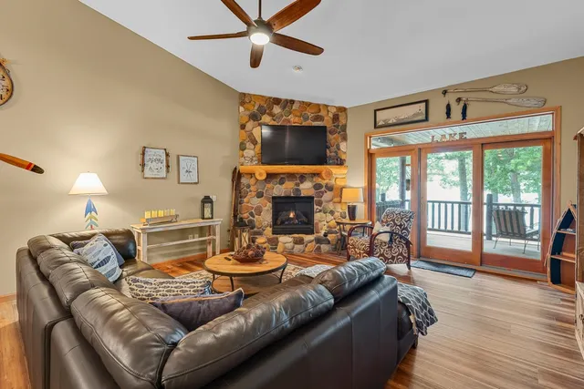 $555,000 | W4231 Vista Mauston Wi 53948, Mauston, WI 53948